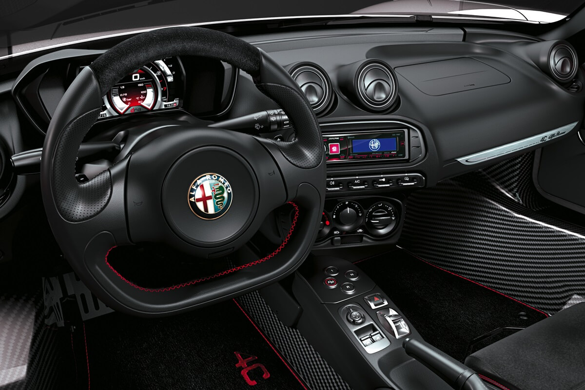 Alfa Romeo 4C Spider 1750 Tbi automatic RWD (2015-2020)