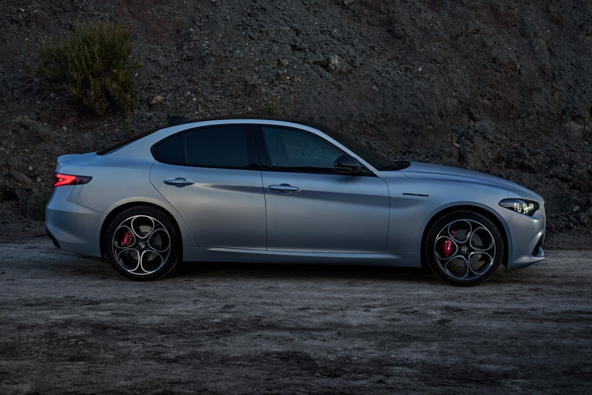 Alfa Romeo Giulia 2024