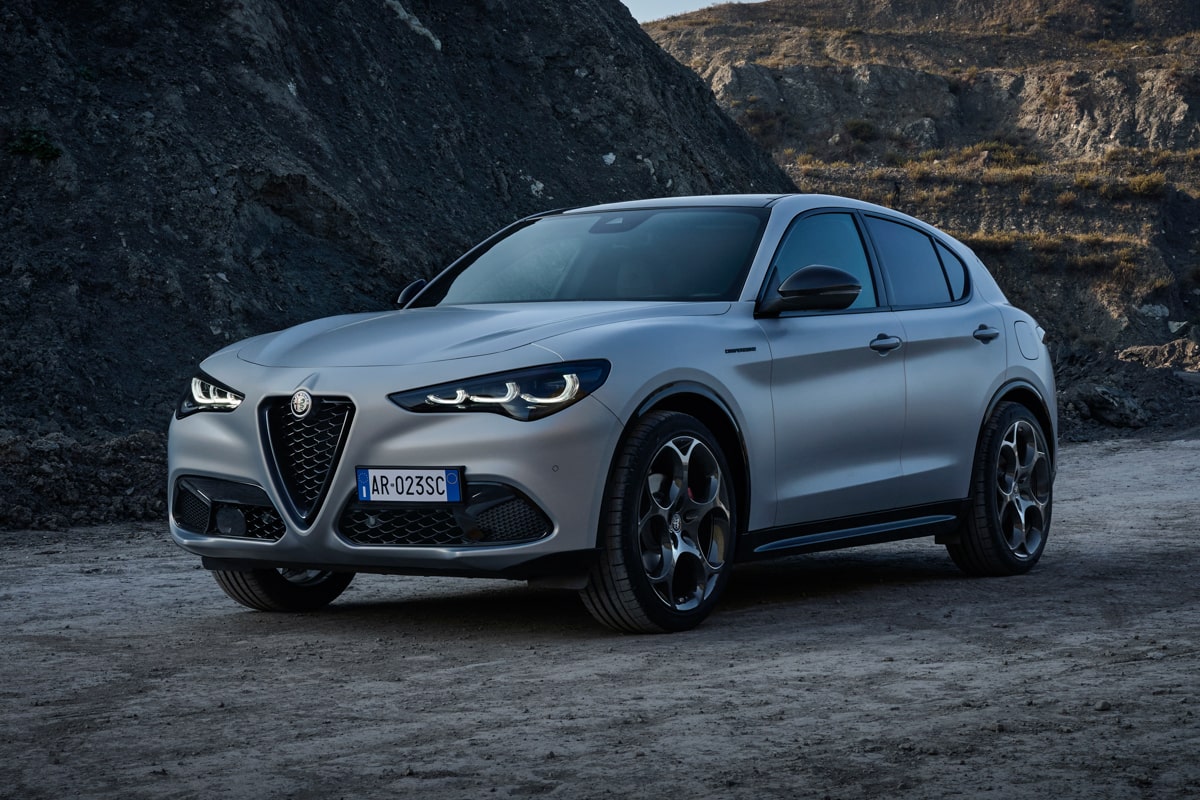 Alfa Romeo Stelvio 2.0 Turbo automatic AWD 2024