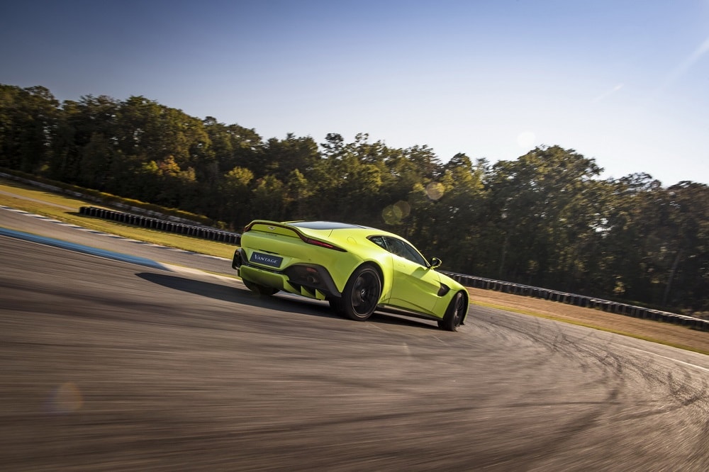 Aston Martin Vantage 4.0 twin-turbo V8 automatic RWD (2018-2024)