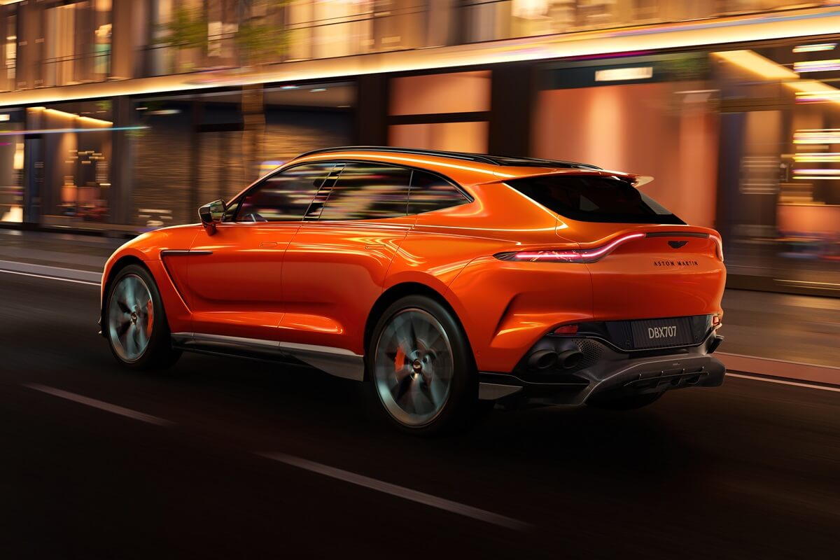 Aston Martin DBX 2024