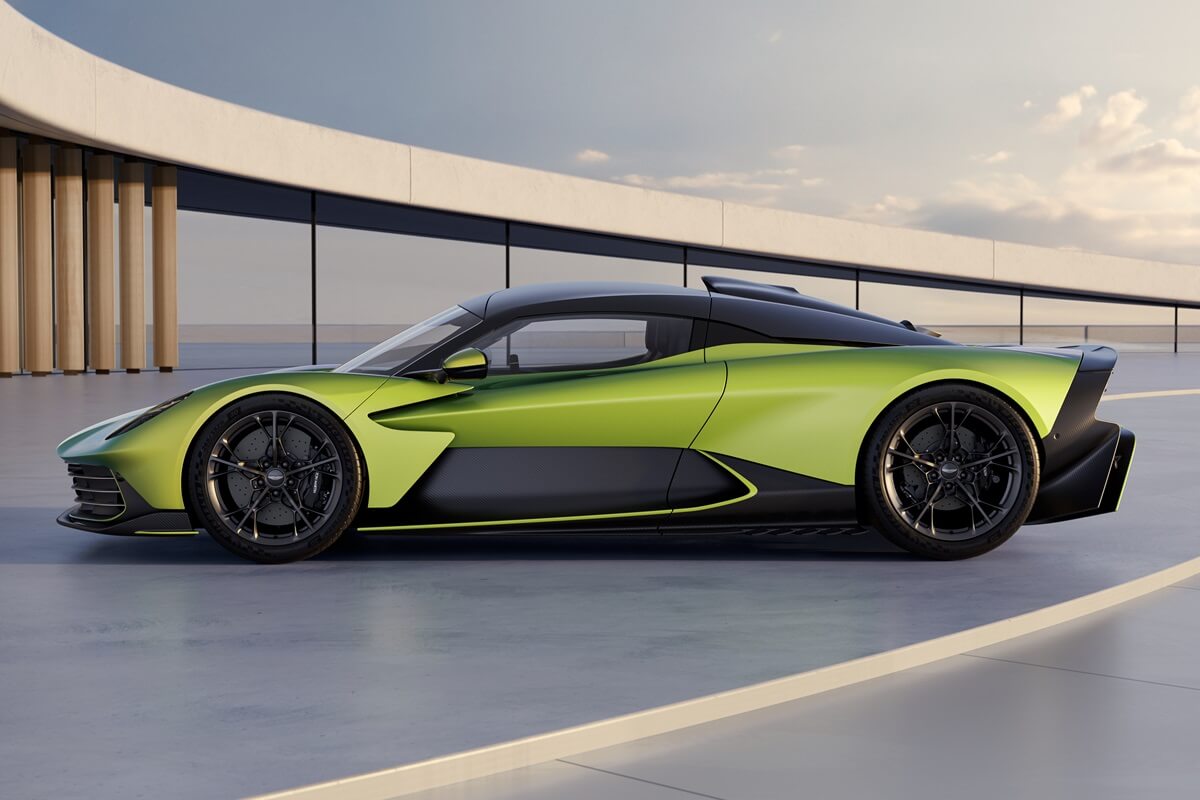 Aston Martin Valhalla 4.0 Twin-Turbo V8 1079 ch  traction intégrale 2025