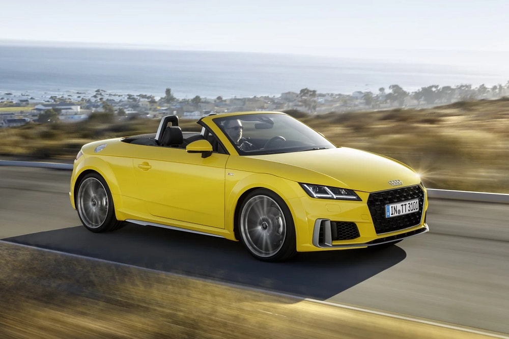 Audi TT Roadster 45 TFSI manual FWD 2024