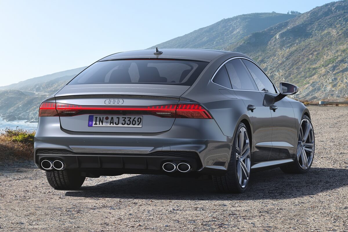 Audi A7 Sportback S7 automatic AWD 2024