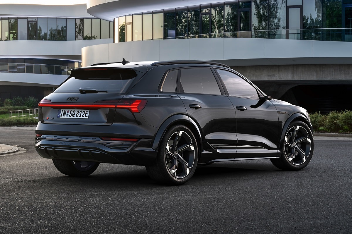 Audi Q8 e-tron SQ8 e-tron automatic AWD 2024