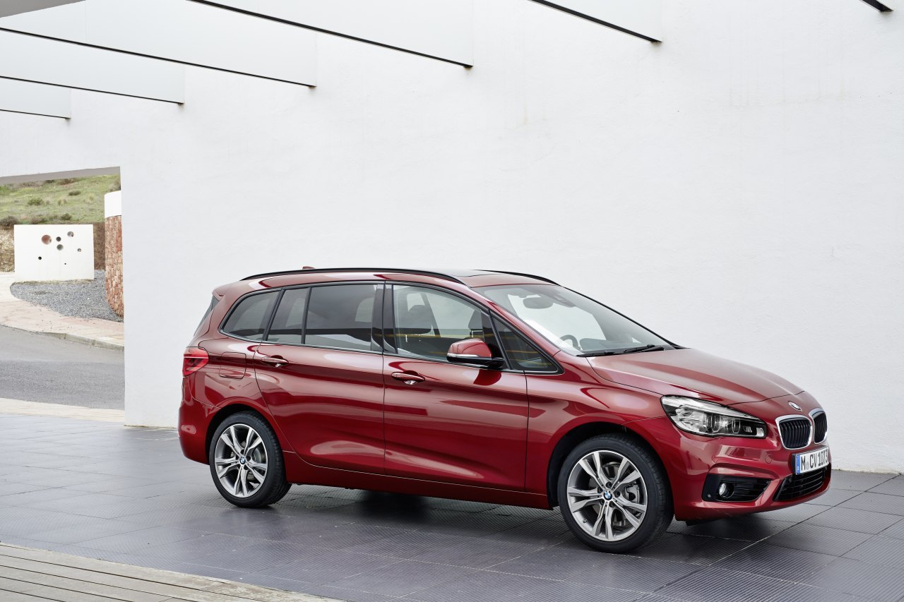 BMW 2 Series Gran Tourer 218d manual FWD (2018-2023)