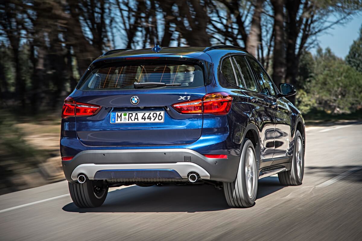 BMW X1 sDrive18i automatic FWD (2015-2019)