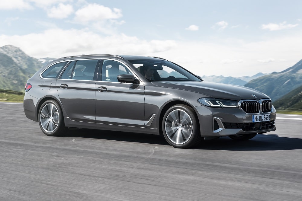 BMW 5 Series Touring 520d automatic RWD (2020-2024)