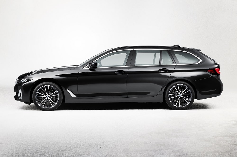 BMW 5 Series Touring 530d automatic RWD (2020-2024)