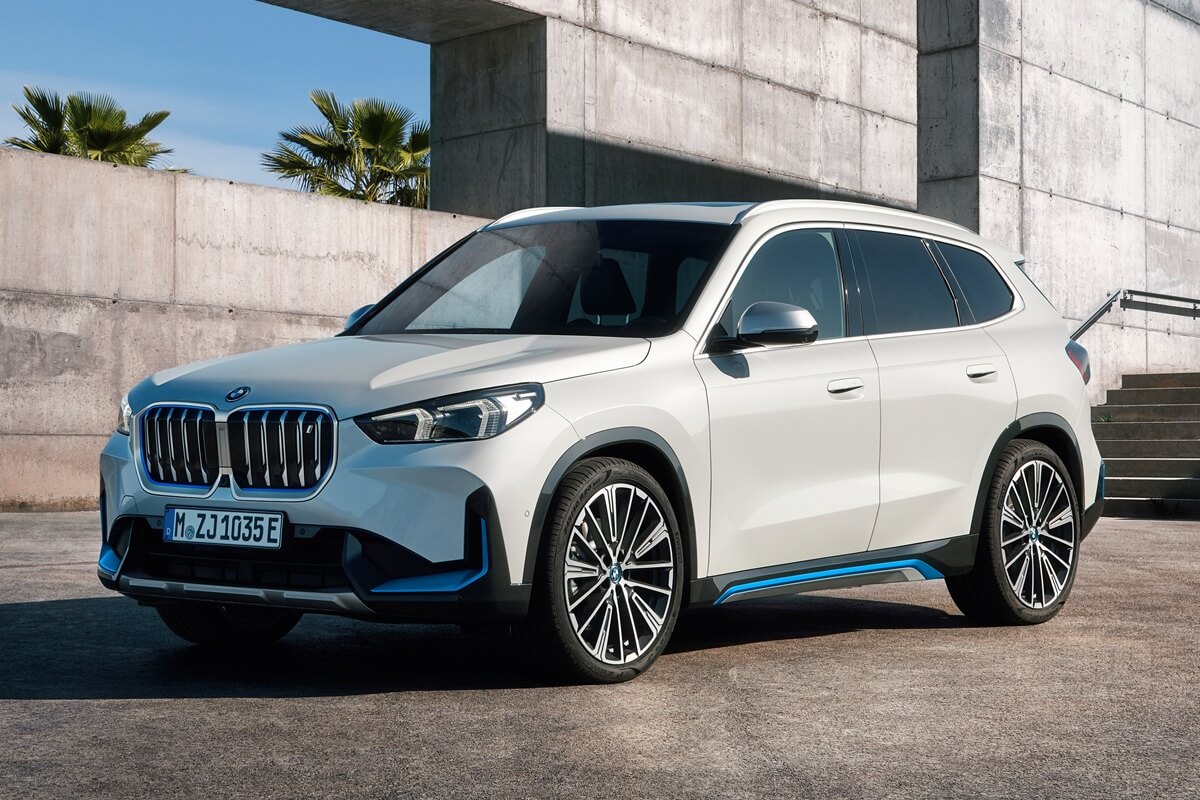 BMW iX1 eDrive20 204 hk   2025