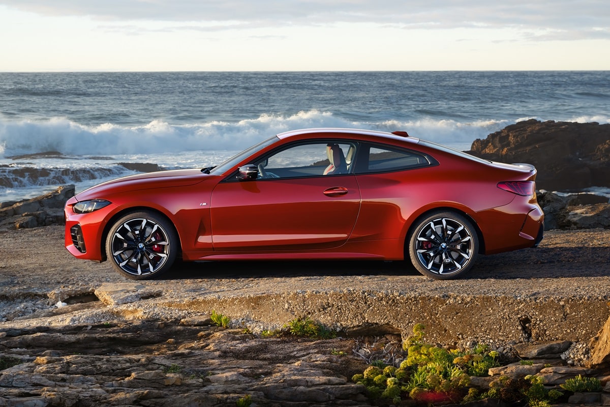 BMW 4 Series Coupé 420i automatic RWD 2024