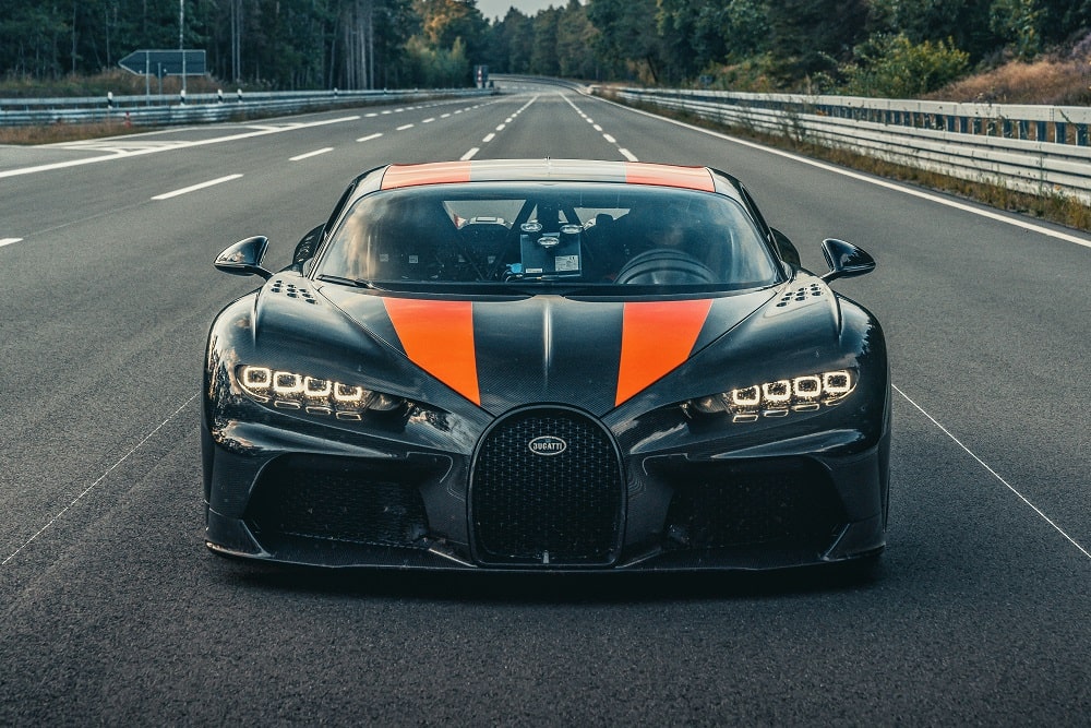 Bugatti Chiron Super Sport 300 W16 automatic AWD (2021-2022)