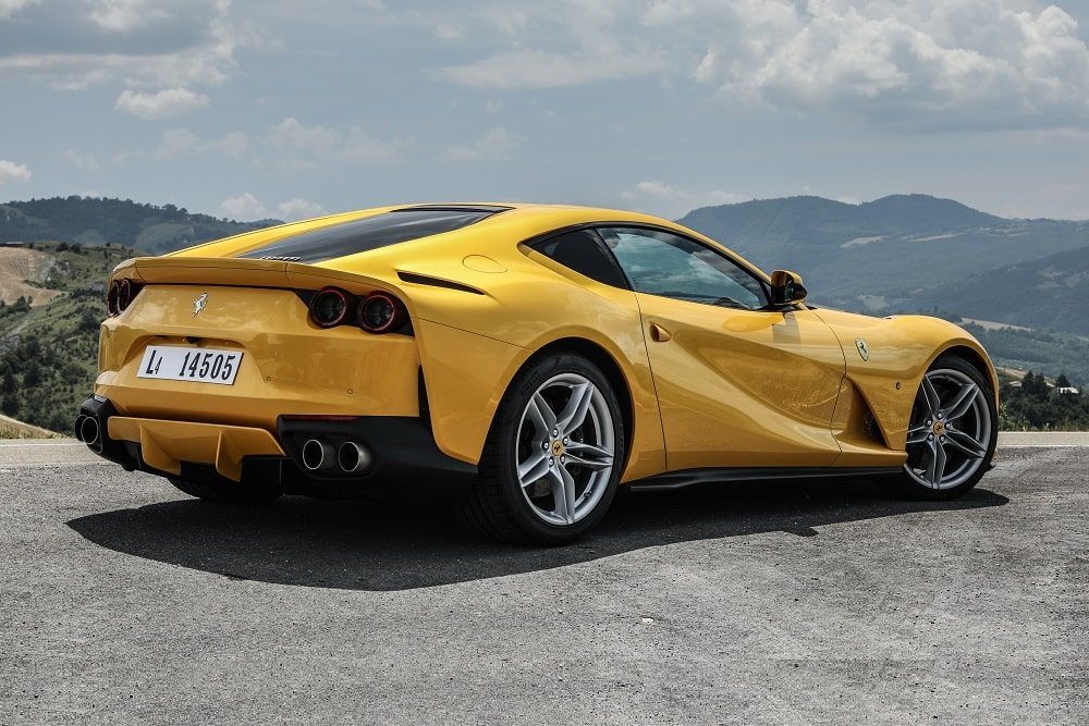 Ferrari 812 Superfast 2024