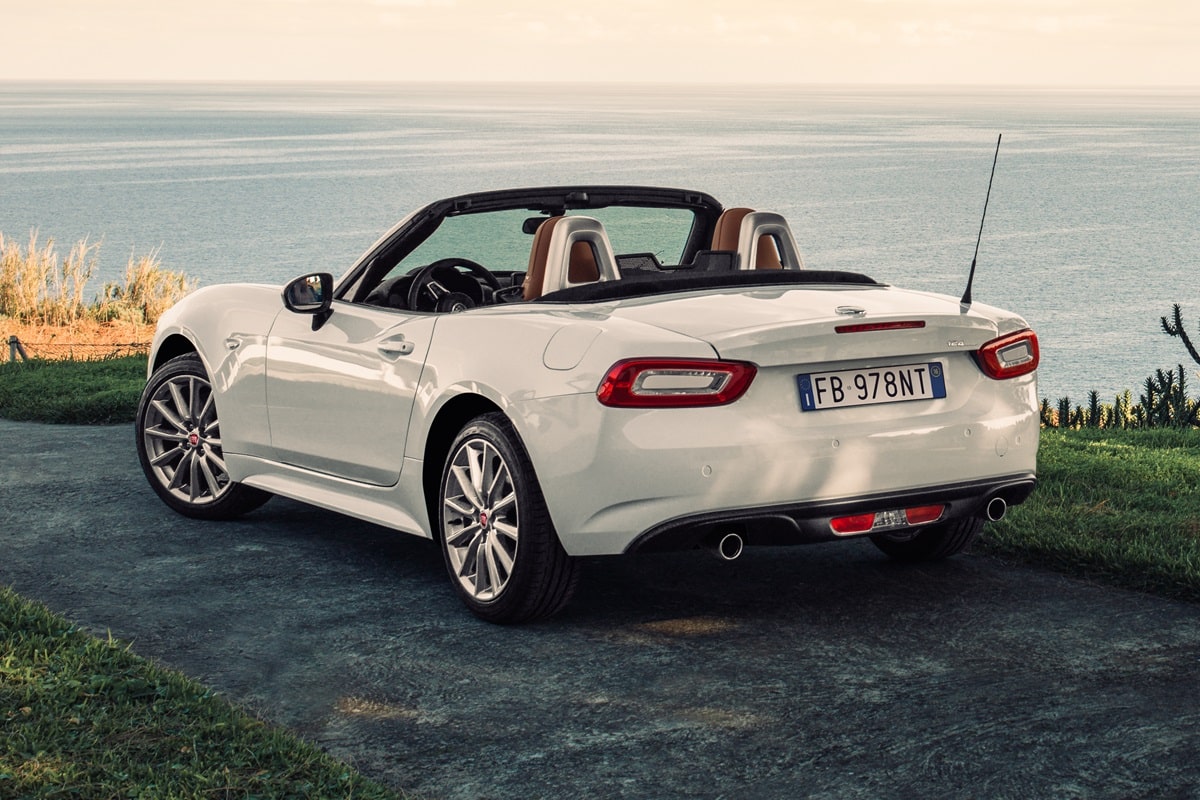 Fiat 124 Spider 1.4 MultiAir manual RWD (2015-2019)