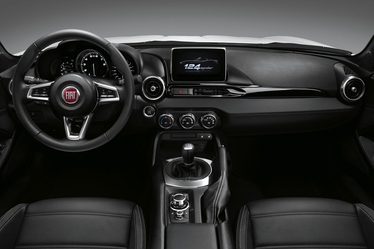 Fiat 124 Spider 1.4 MultiAir automatic RWD (2015-2019)