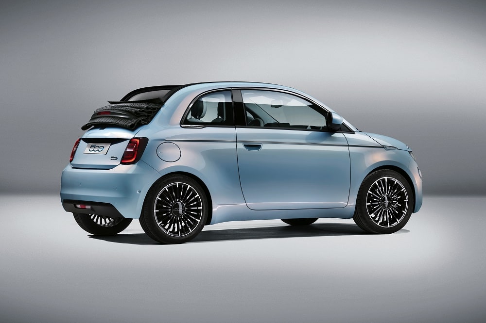 Fiat 500e 42 kWh automatic FWD 2024