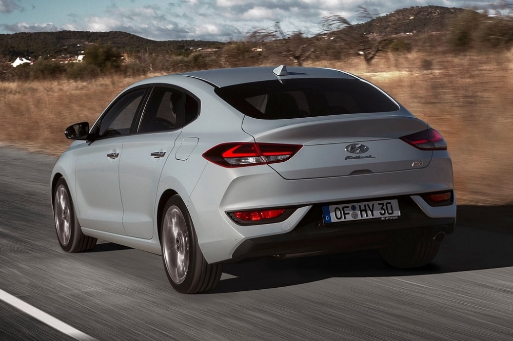 Hyundai i30 Fastback 1.6 CRDi manual FWD (2018-2020)