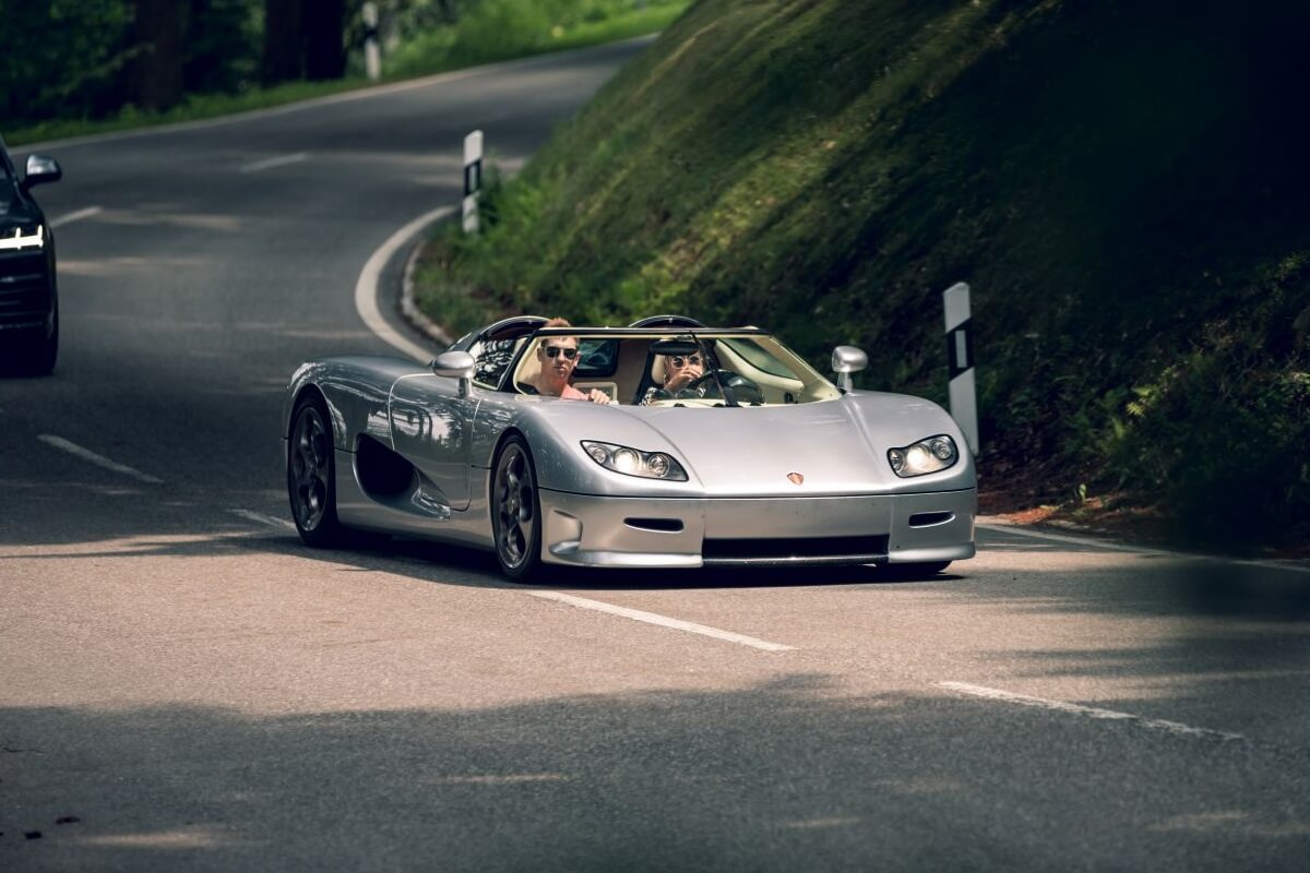 Koenigsegg CC8S 4.7L V8 manual RWD (2002-2003)