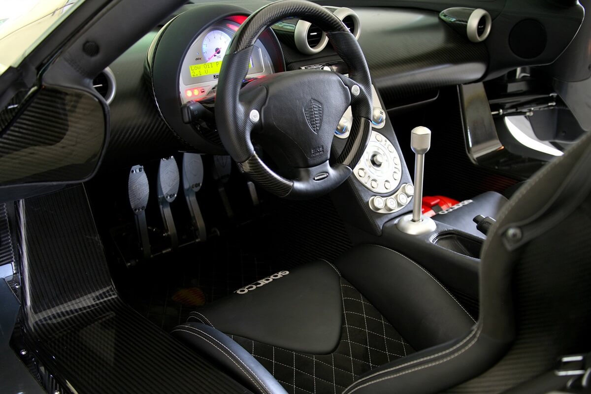 Koenigsegg CCX 4.7L V8 manual RWD (2006-2010)