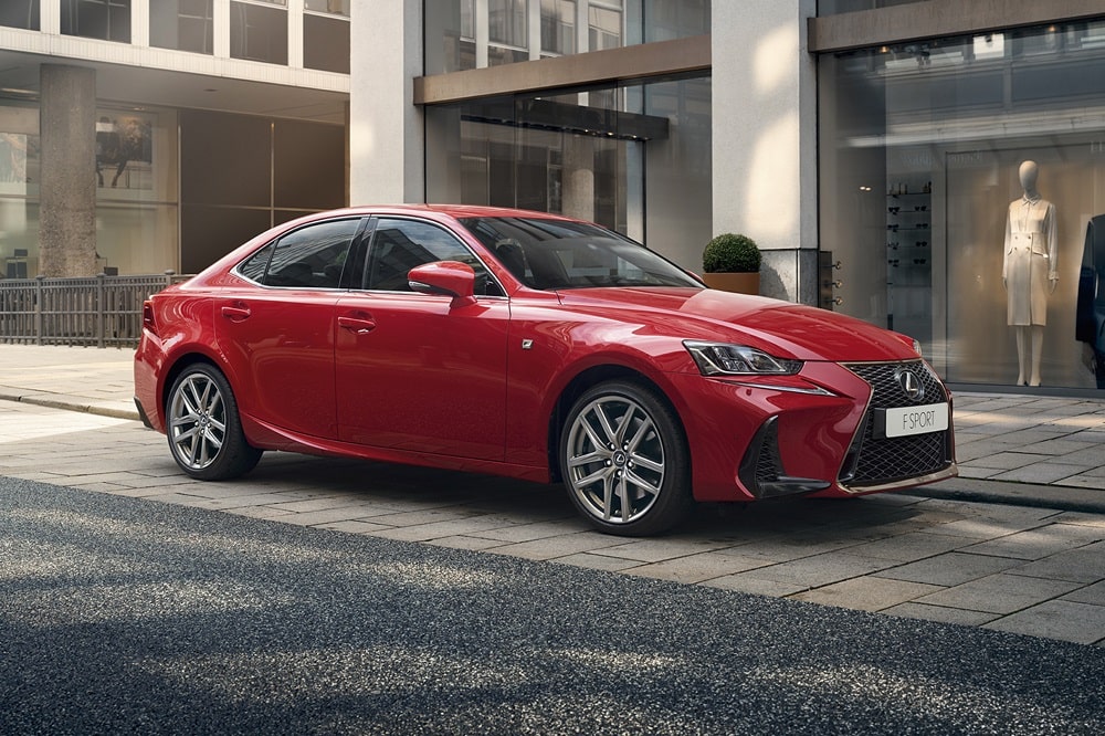 Lexus IS 300h automatic RWD (2016-2020)