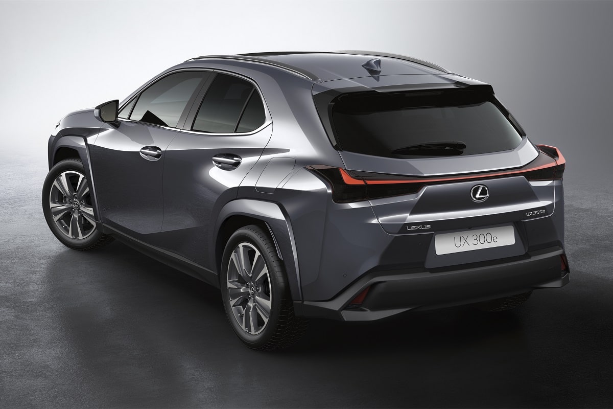 Lexus UX 250h automatic AWD 2024