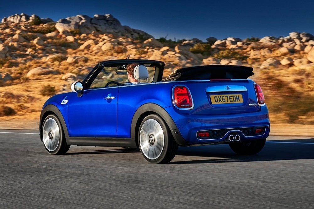 MINI Cabrio Cooper automatic FWD (2018-2021)