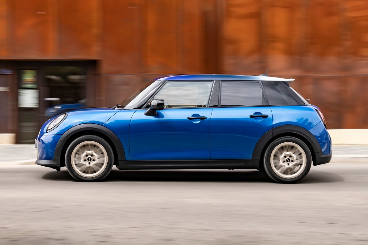 MINI 5-deurs 2025