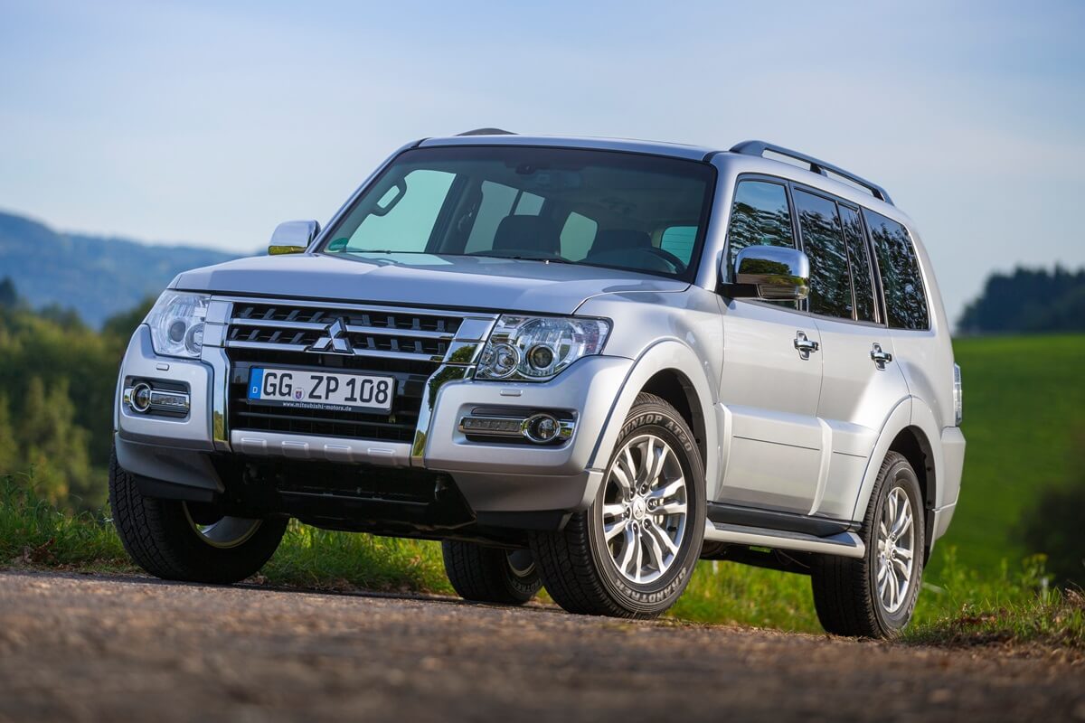 Mitsubishi Pajero 3.2 DI-D automatic AWD (2014-2018)