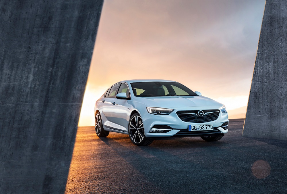 Opel Insignia Grand Sport 1.5 Turbo manual FWD (2019-2022)