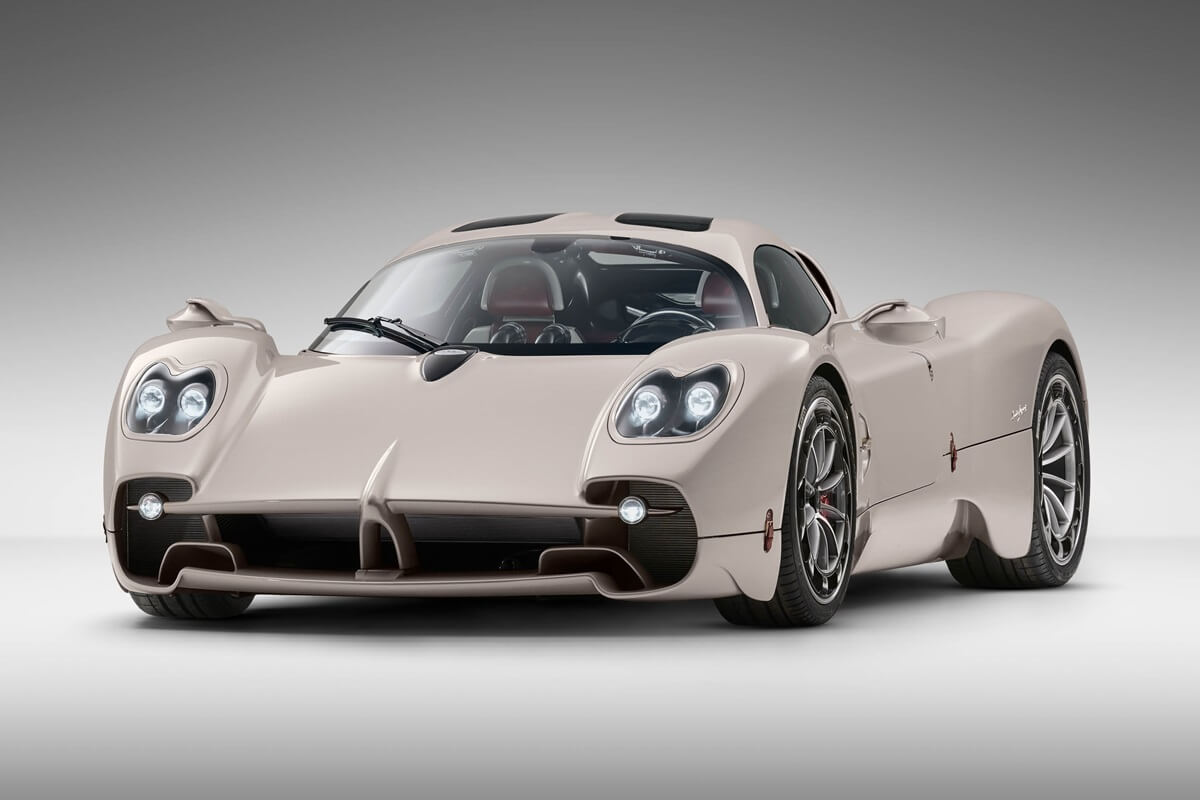 Pagani Utopia V12 automatic RWD 2024