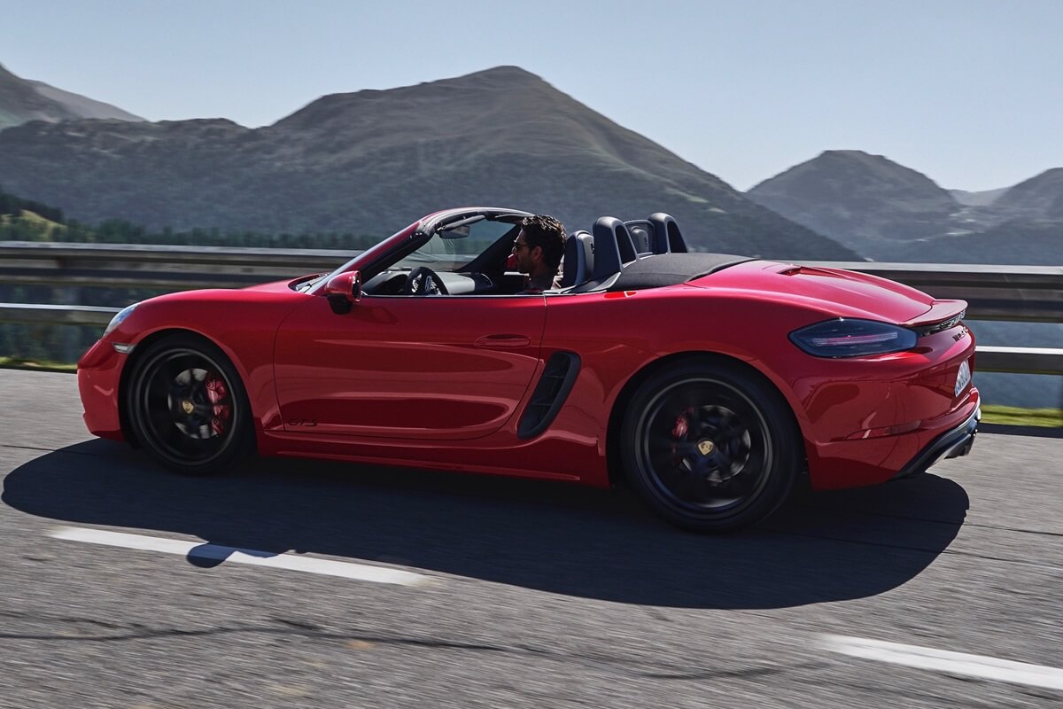 Porsche 718 Boxster GTS 4.0 automatic RWD 2024