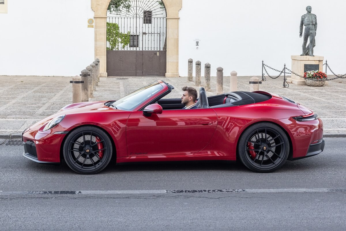 Porsche 911 Cabriolet Carrera 4 GTS automatic AWD 2024