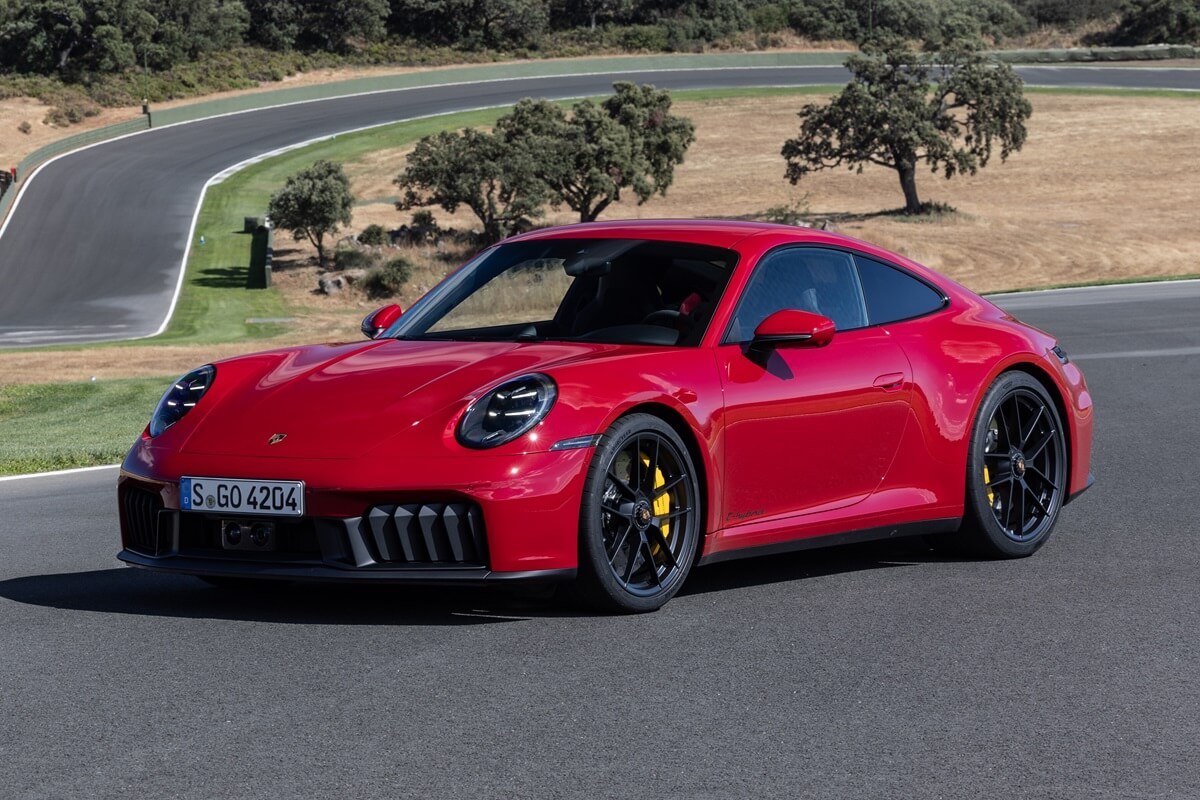 Porsche 911 Carrera GTS automatic RWD 2024