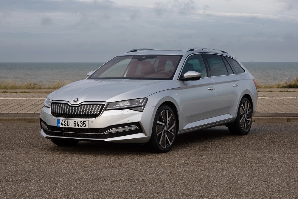 Skoda Superb Combi 1.5 TSI manual FWD (2019-2023)