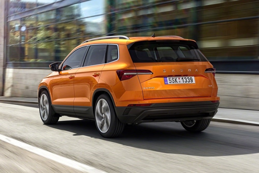 Skoda Karoq 1.0 TSI manual FWD 2024