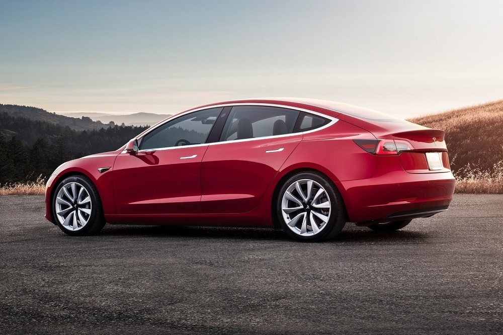 Tesla Model 3 2021-2023