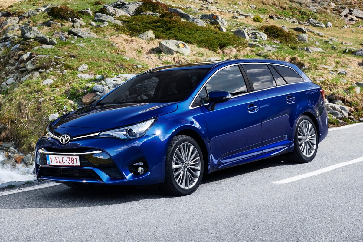 Toyota Avensis Touring Sports 2015-2018