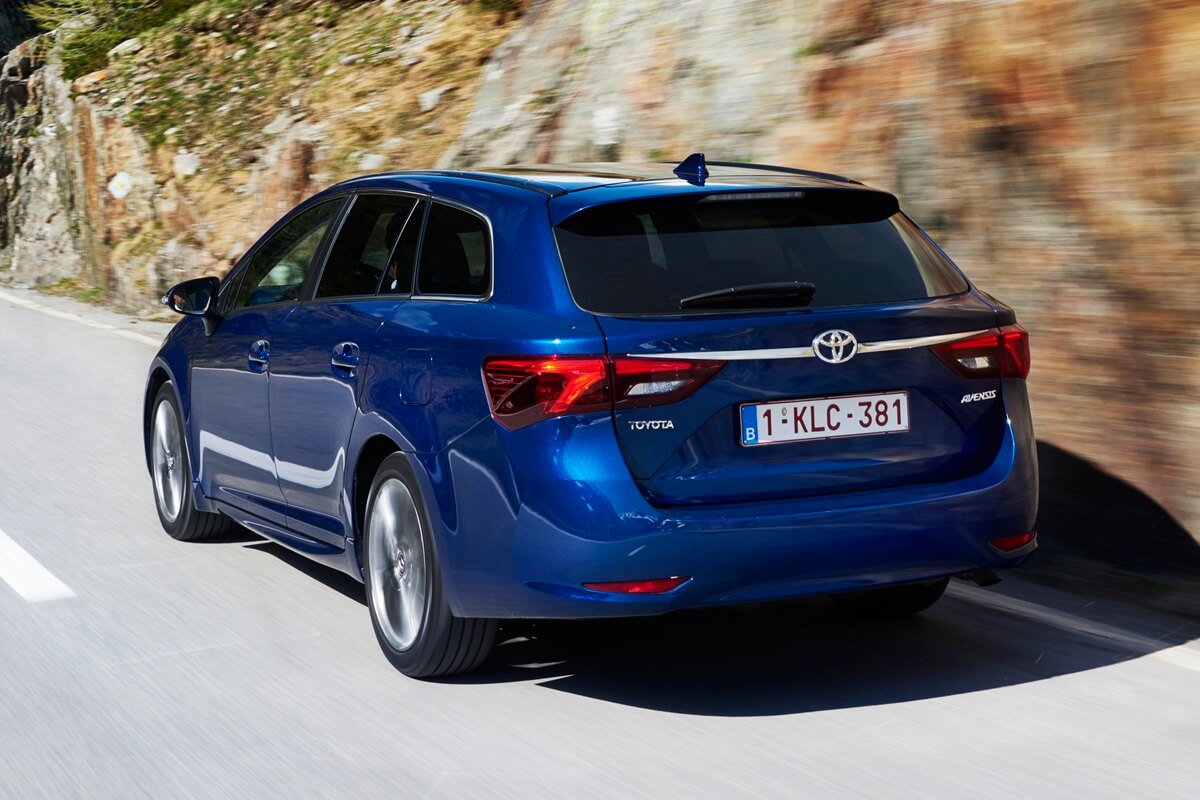 Toyota Avensis Touring Sports 2015-2018