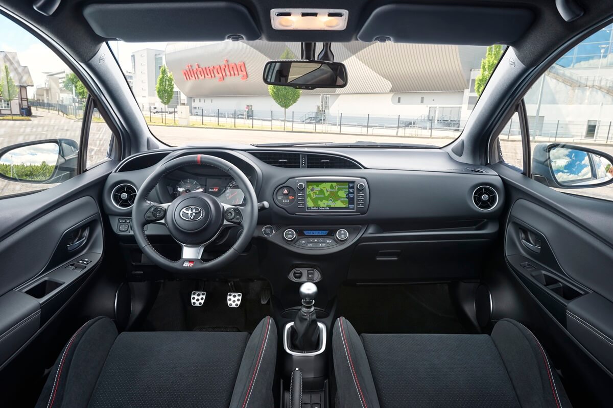 Toyota Yaris GRMN 212 pk handgeschakeld FWD (2017-2020)