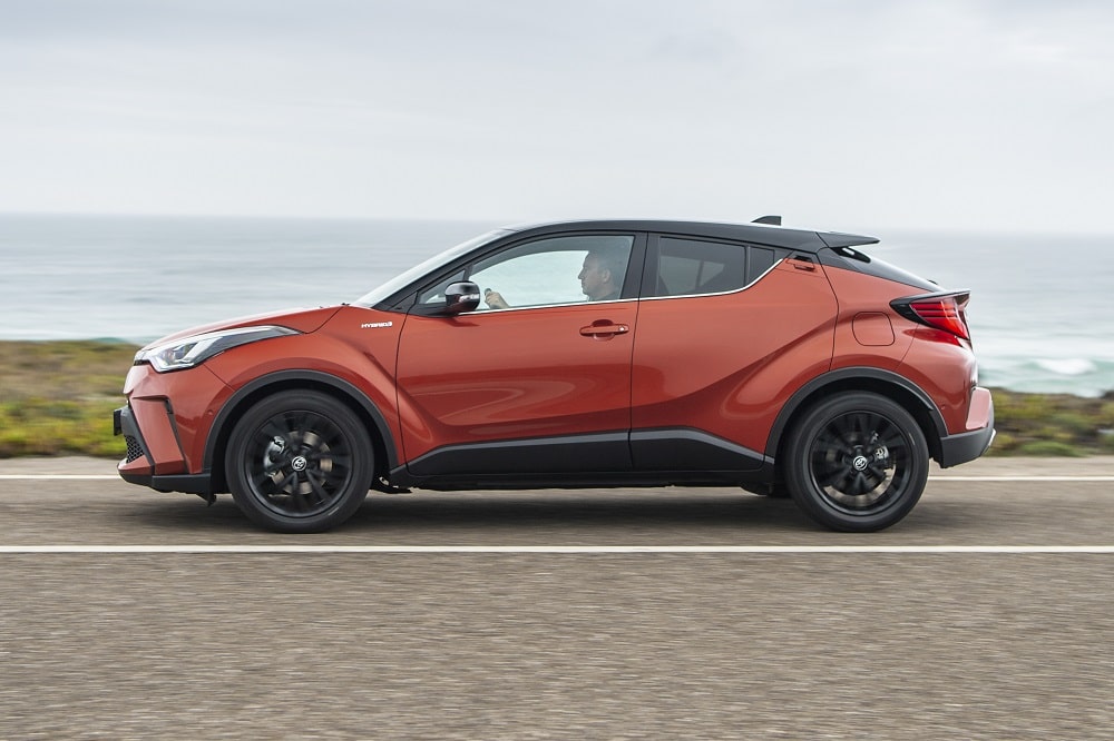 Toyota C-HR 1.8 VVT-i Hybrid automatic FWD (2020-2023)