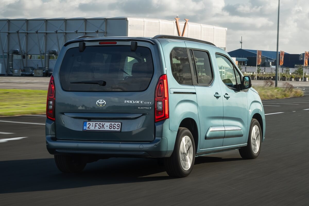 Toyota Proace City Verso 2025