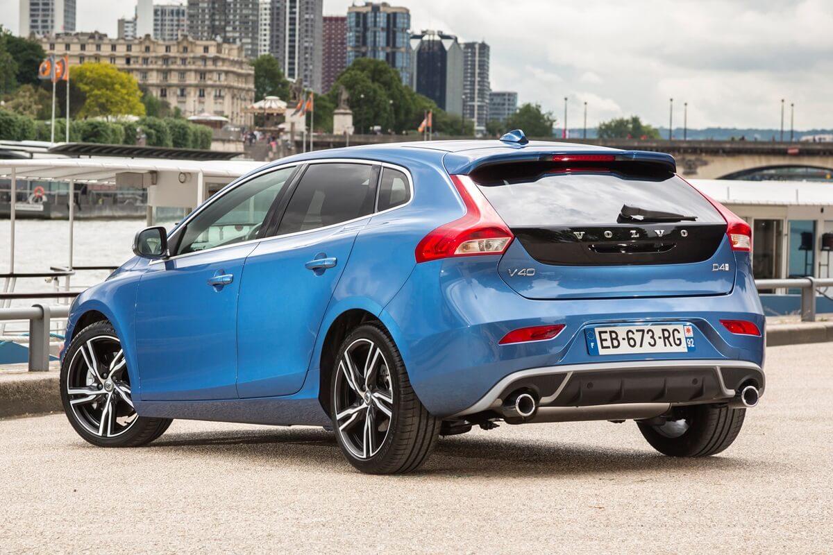 Volvo V40 2016-2019