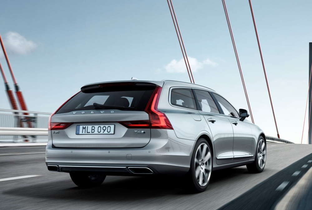 Volvo V90 T8 automatic AWD 2024