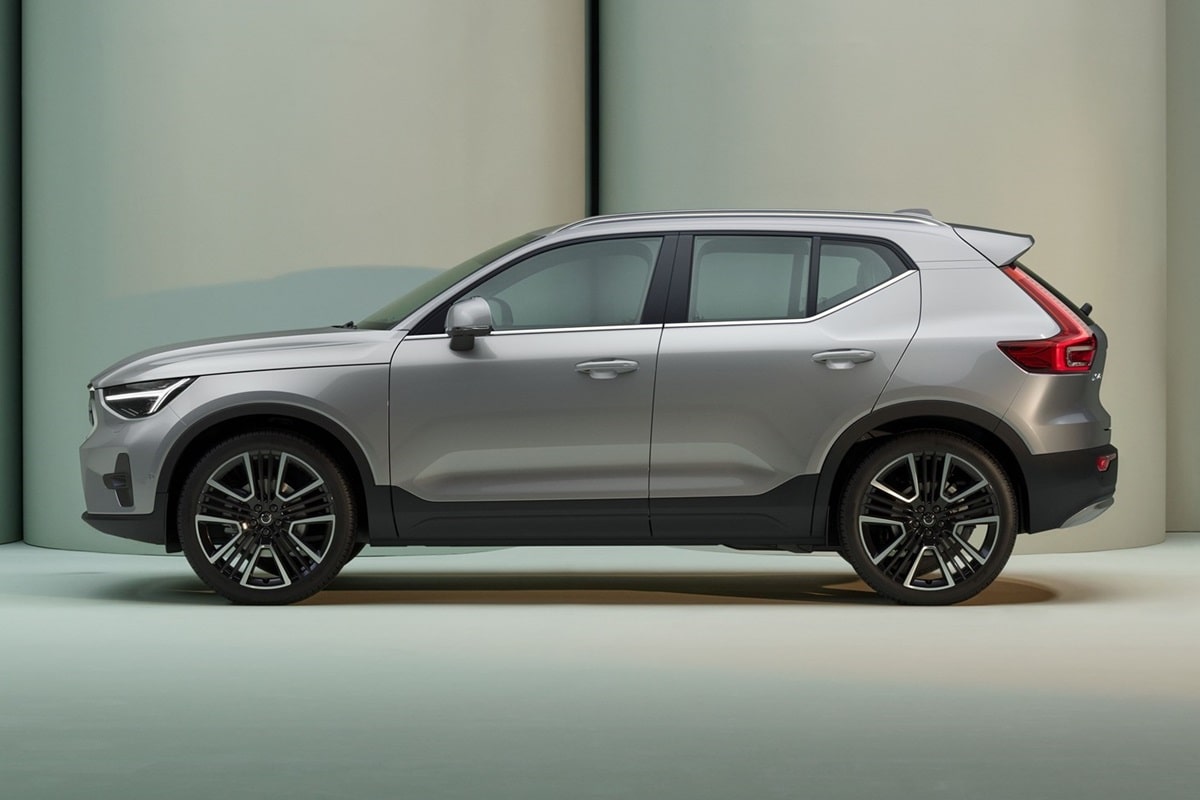 Volvo XC40 2024